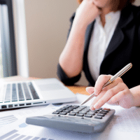 ¿Cuánto debería presupuestar para servicios de SEO?