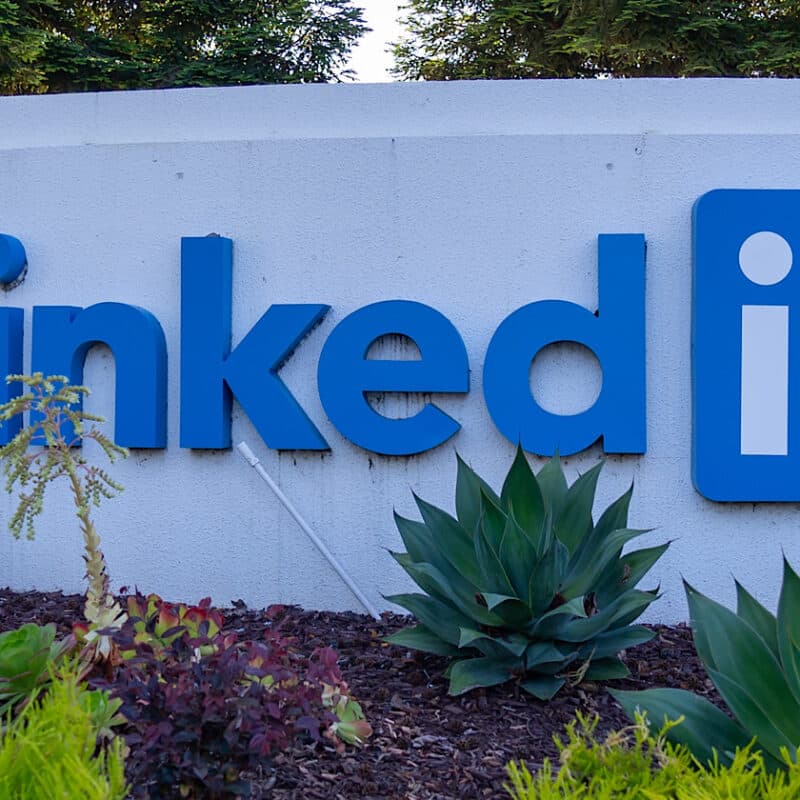 📷 LinkedIn implementa métricas de correo electrónico para editores de boletín 4 LinkedIn Rolls Out Email Metrics For Newsletter Publishers