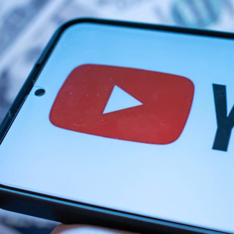 📷 Los cambios en los detalles de YouTube llegan a los anuncios de Mid-Roll el 12 de mayo 3 YouTube Details Changes Coming To Mid-Roll Ads On May 12
