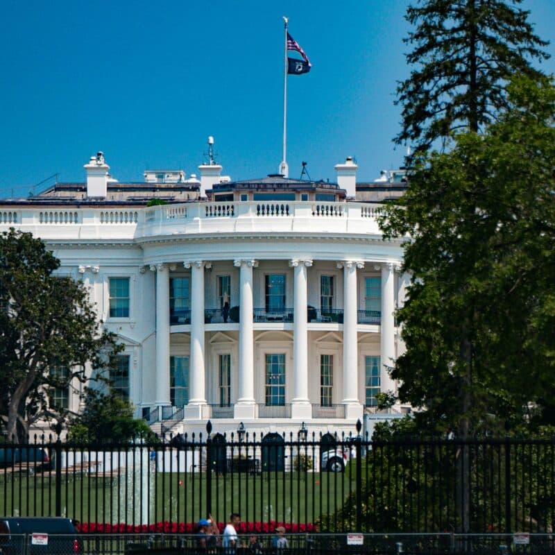 📷 Operai y Google llaman a la acción del gobierno de los Estados Unidos para asegurar el plomo de IA 5 Photo of the White House in Washington as OpenAI and Google are each urging the US government to take decisive action to secure the nation's AI leadership.